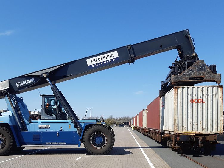 Verladung vom Container